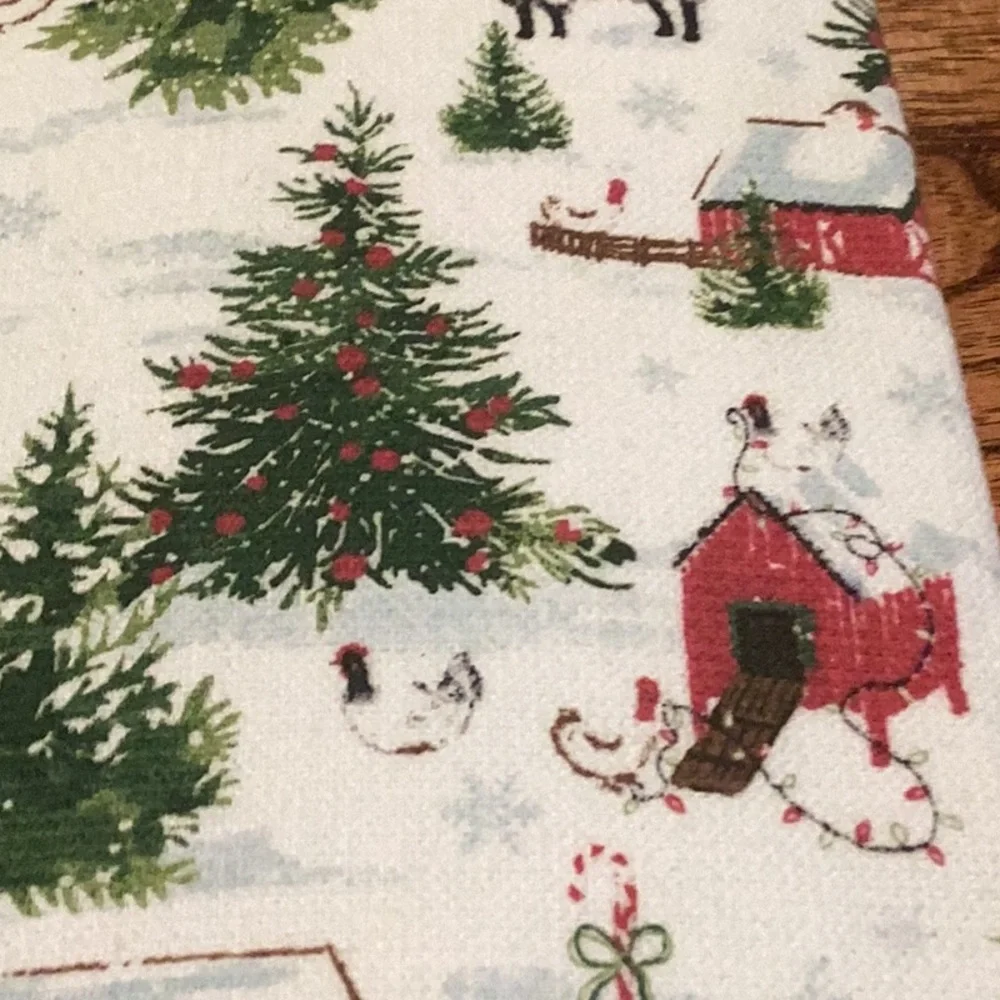 Cynthia Rowley Christmas Kitchen Towels. Set of 3.